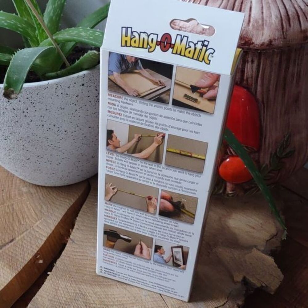 Hang O Matic All in One‎ Picture Hanging Tool - Picture 2 of 10